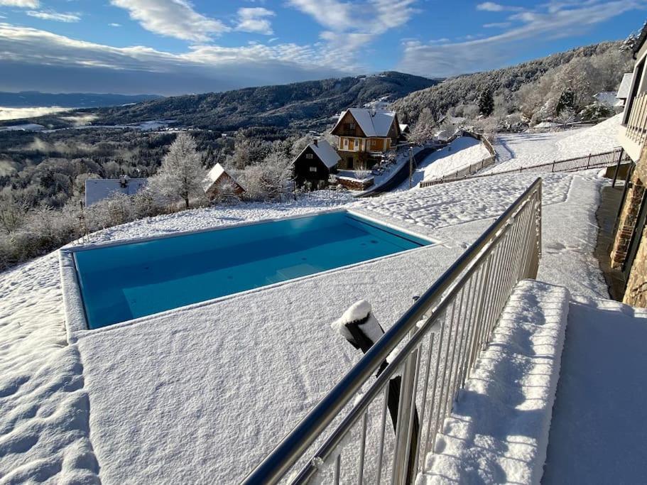 Greim15 --- Ganzes Ferienhaus Mit Fernsicht, Pool, Wellness 도이치란즈베르그 외부 사진